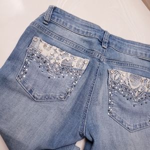Light blue wash juniors jeans lace, embellished
